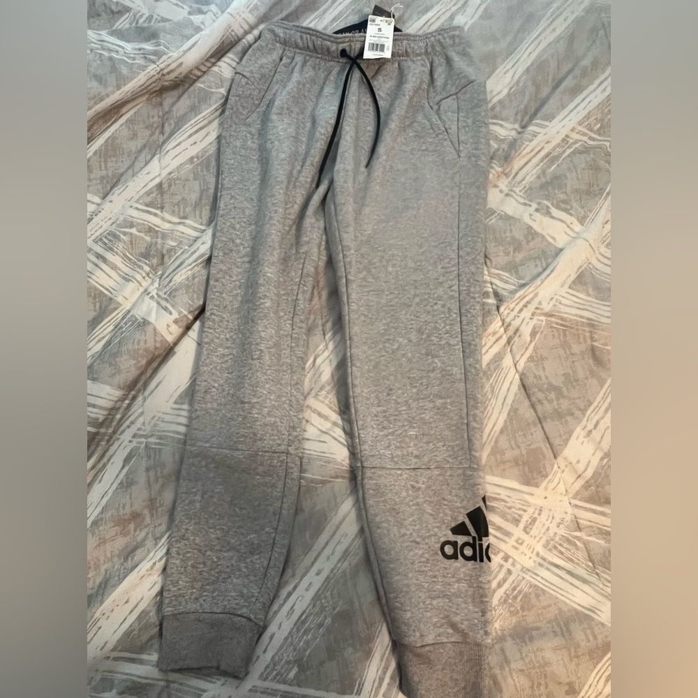 Adidas women’s sweatpants